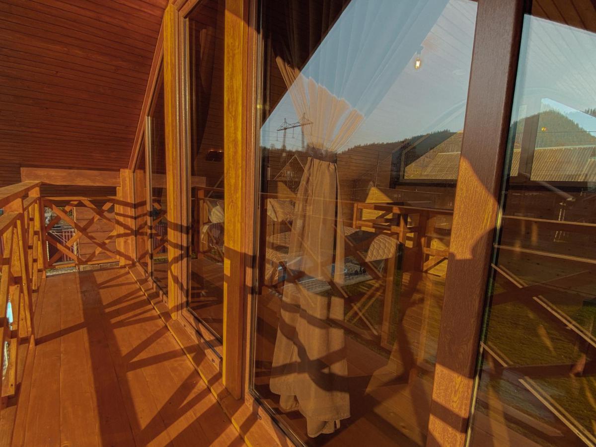 Eco Centr Zrub Hotel Maydan Екстериор снимка