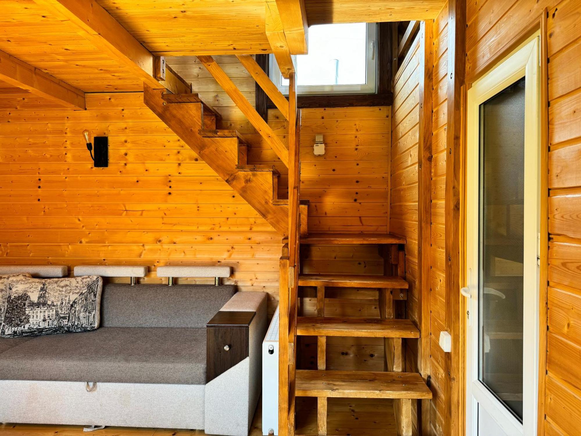 Eco Centr Zrub Hotel Maydan Екстериор снимка