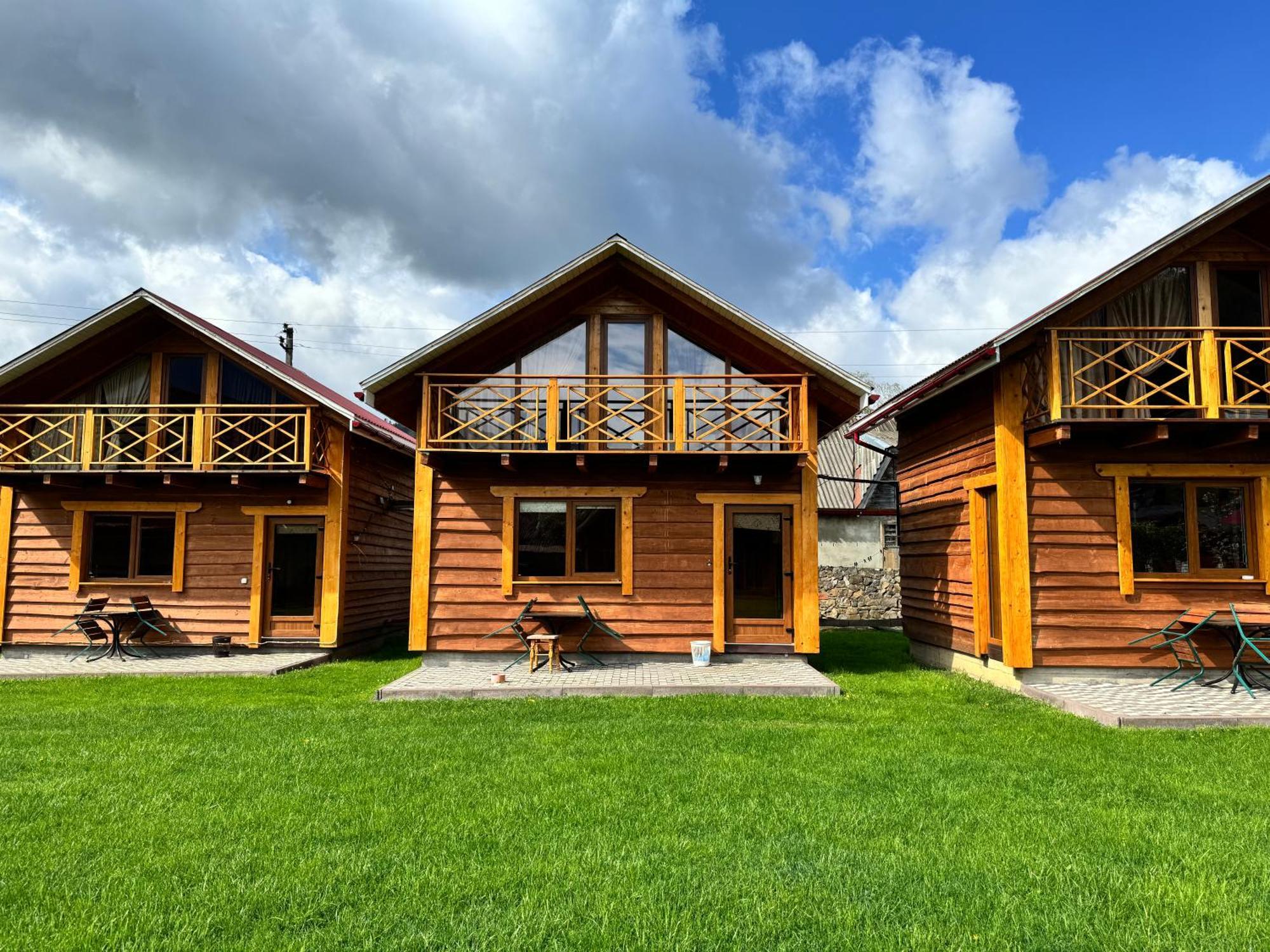 Eco Centr Zrub Hotel Maydan Екстериор снимка