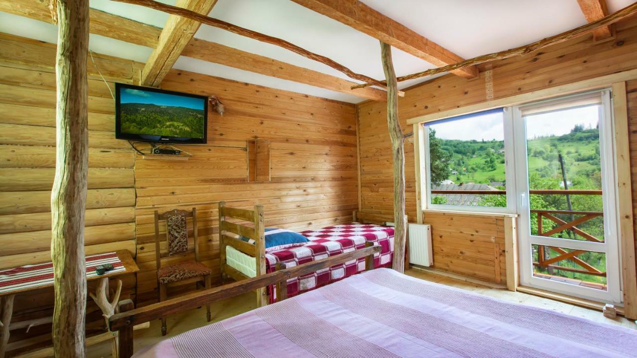 Eco Centr Zrub Hotel Maydan Екстериор снимка